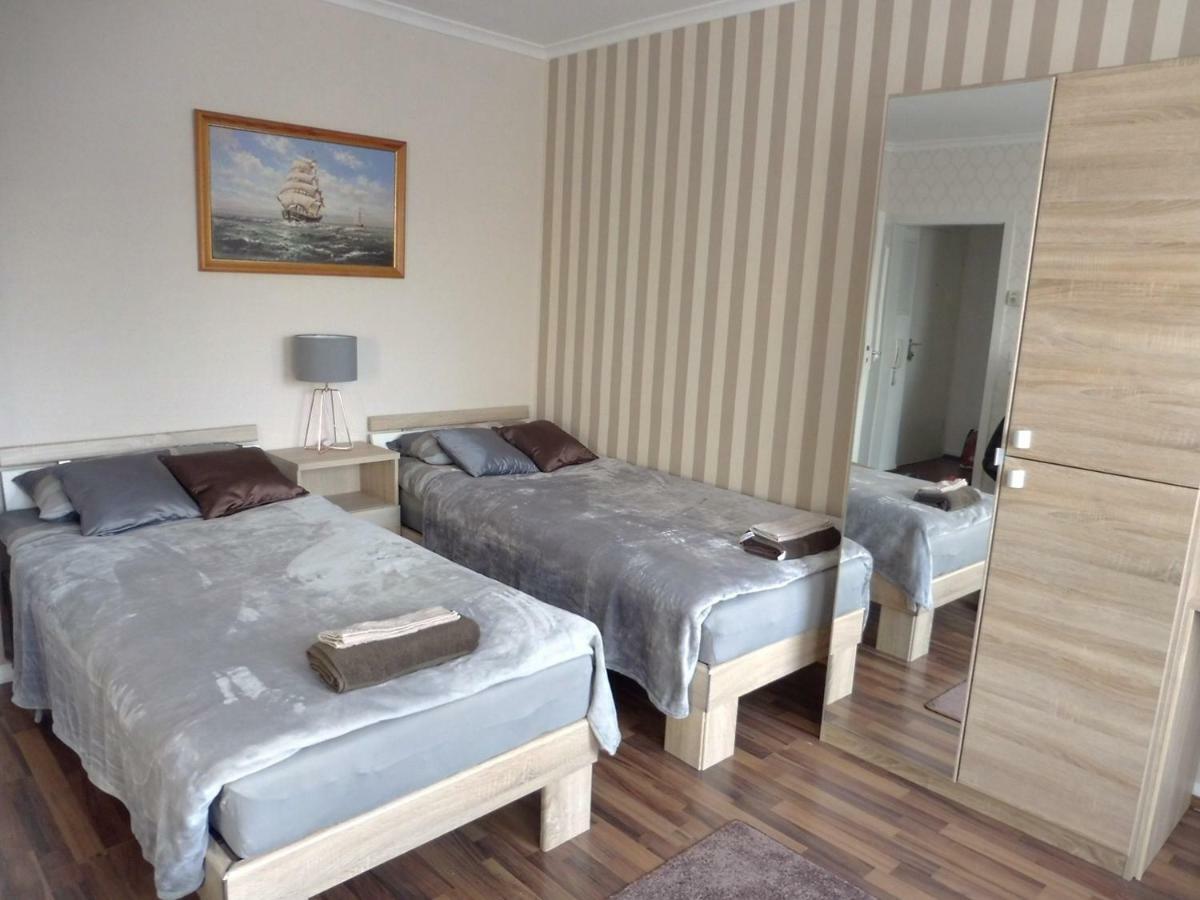 Apartment Mit Balkon Dortmund Eksteriør billede